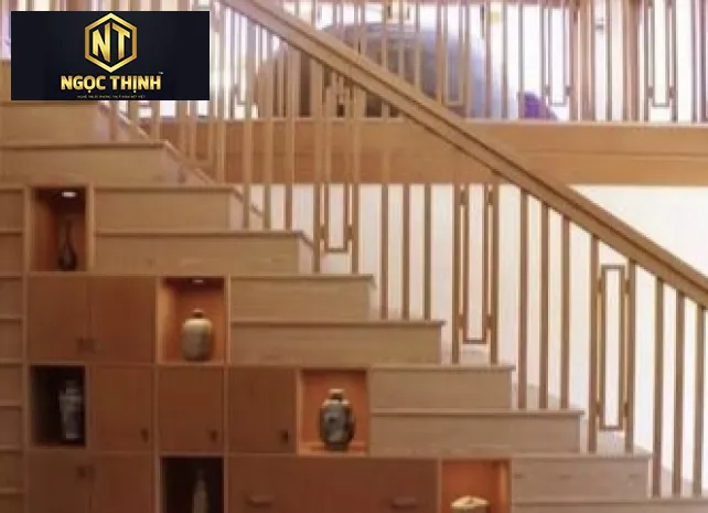 Xưởng Nội Thất Ngọc Thịnh Nhơn Trạch - Tủ gầm cầu thang là ý tưởng tận dụng góc chết tuyệt vời, tạo thêm điểm nhấn độc đáo cho nhà bạn.